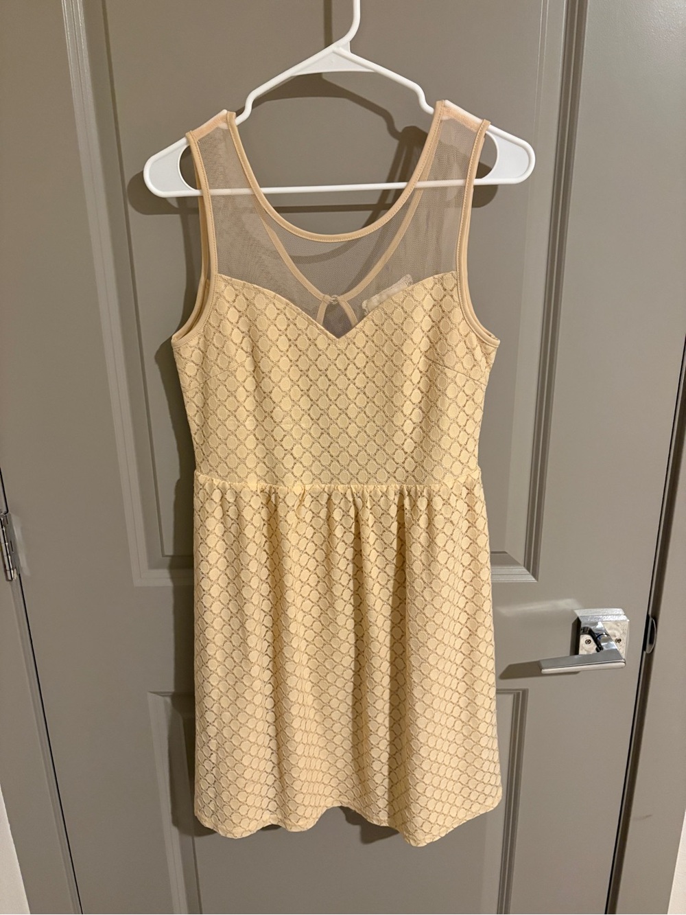 A'reve Cream Lace‎ Open Back Mini Dress Gold Metallic Mesh Boho Cocktail Cream M